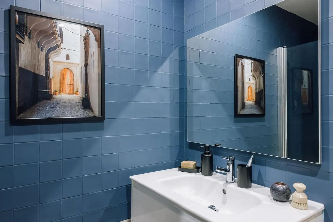 Ammar - 2 Bedrooms In Principe Real Lisbon 0*,